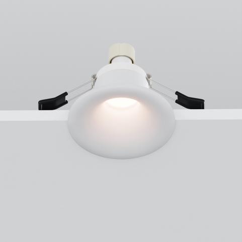 Точечный светильник Maytoni Technical Downlight Spark DL094-GU10-W