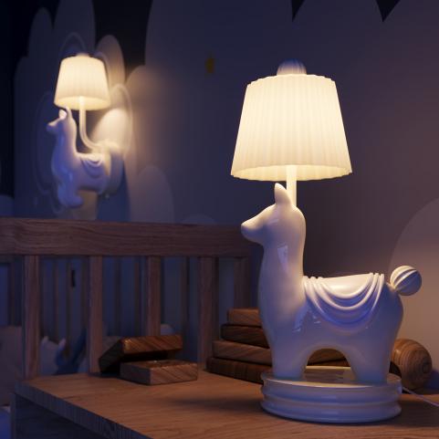 Настольный светильник Maytoni  Senor Alpaca MOD377TL-L5W3K